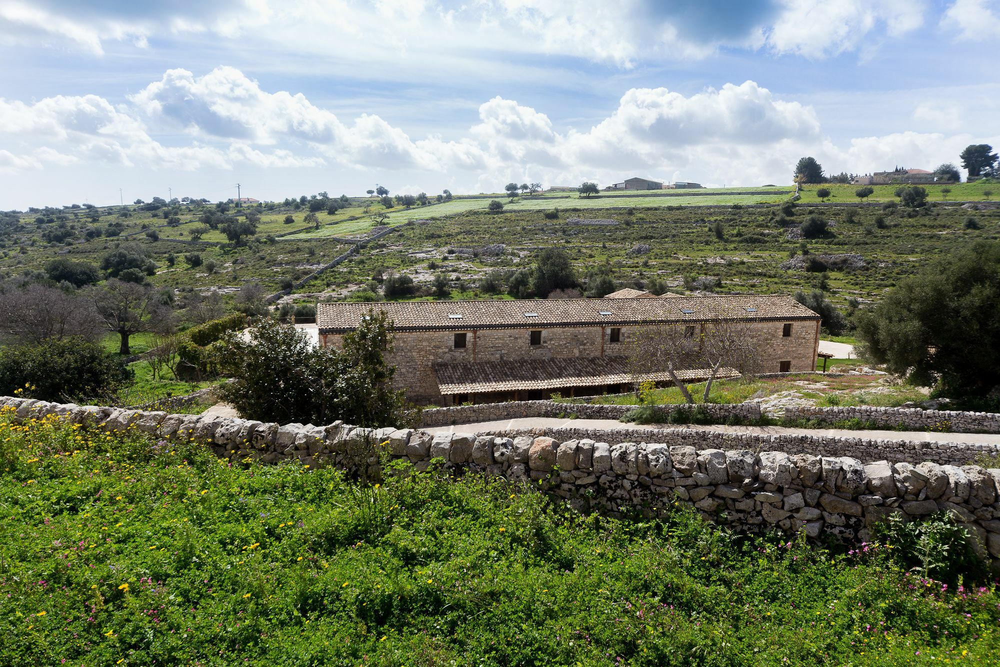 Valle Dell'Acanto 莫迪卡 外观 照片
